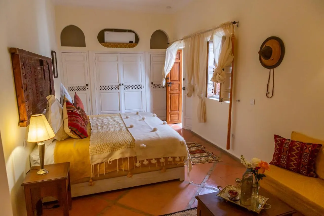 Alojamento de Acomodação e Pequeno-almoço Riad Dar Talah Marraquexe