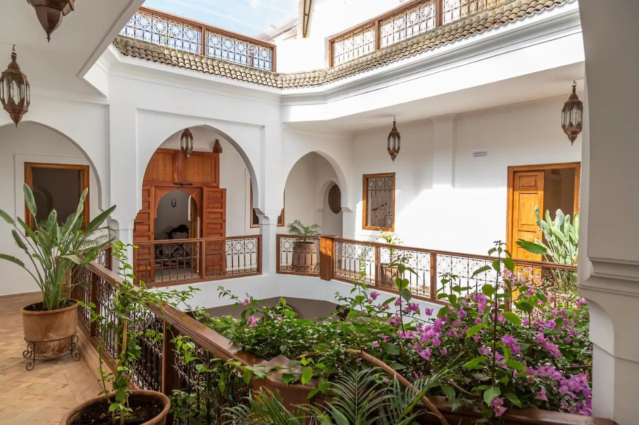 Riad Dar Talah Marraquexe Alojamento de Acomodação e Pequeno-almoço